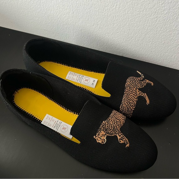 Vivaia Round-Toe Embroidered Loafers (Audrey) - Picture 3 of 9